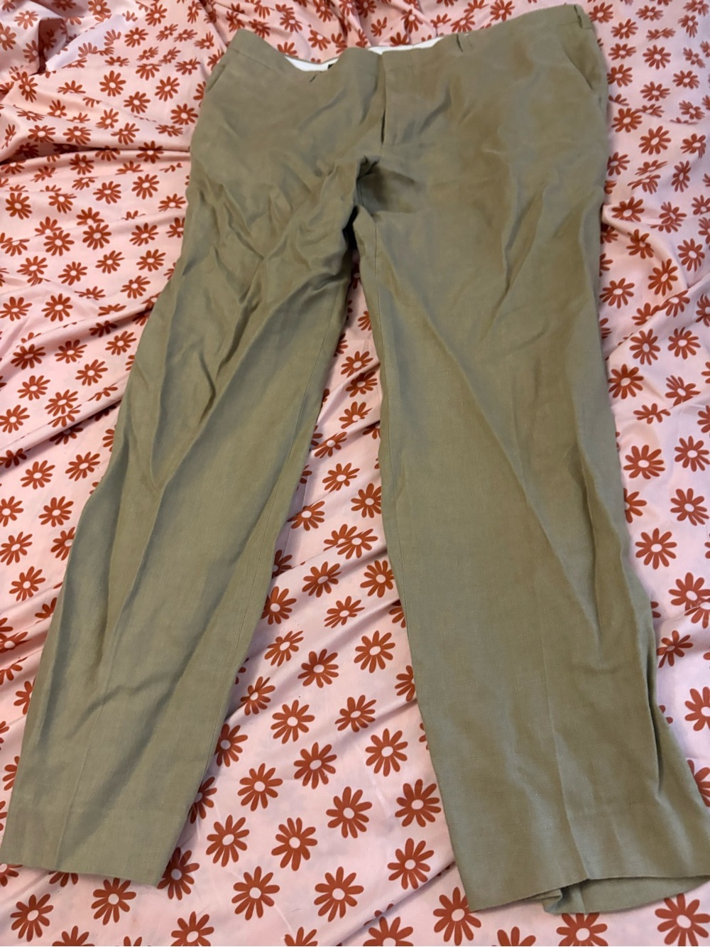 Bundle 2 for $30. J. Crew Ludlow Linen Trousers in Beige. Waist 35.